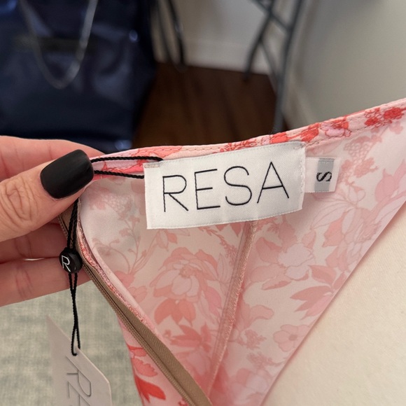 RESA Pink and White Floral jumpsuit - Picture 10 of 11